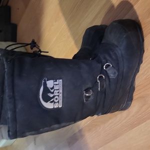 Sorel womens Winter / Snow Boots Size 6